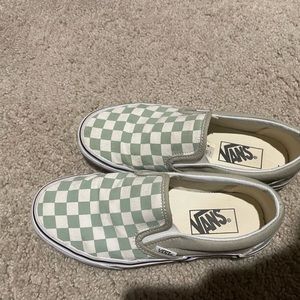 Checkered vans size 6.5